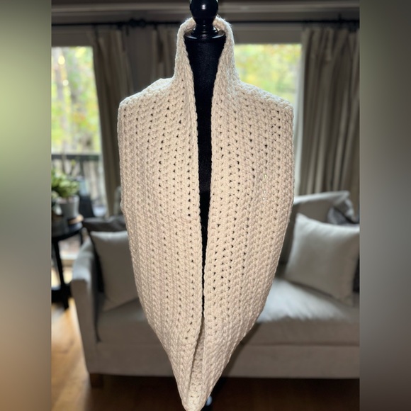 Infinity Scarf - Picture 2 of 2